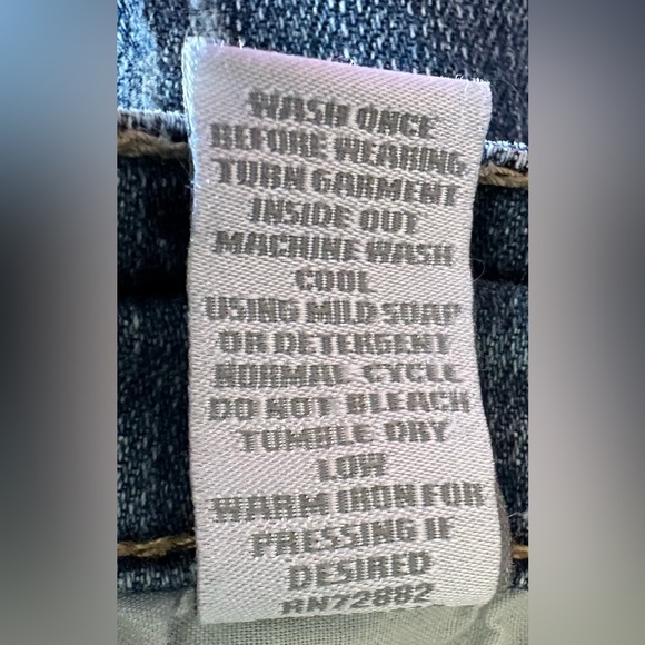 Zana di size 22 jean short capris - Picture 8 of 11